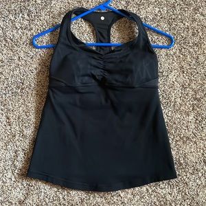 Lululemon tank top size 6